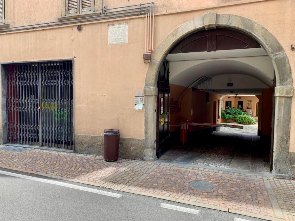 Flat Mazzini 6 Apartamento Alzano Lombardo Exterior foto